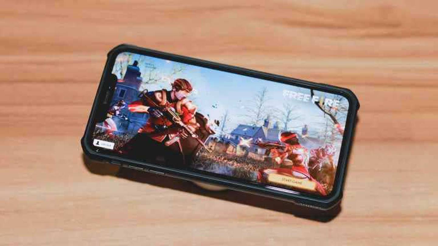 encuentra el celular mas barato para jugar free fire al maximo